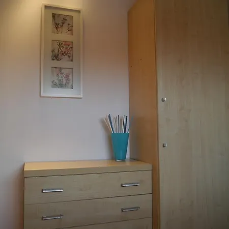 Hostal 786 *